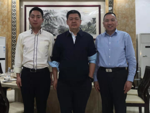 中紀(jì)委國(guó)際合作局郭松江局長(zhǎng)、人民日?qǐng)?bào)社馬海濤副總編親臨新望視察指導(dǎo)